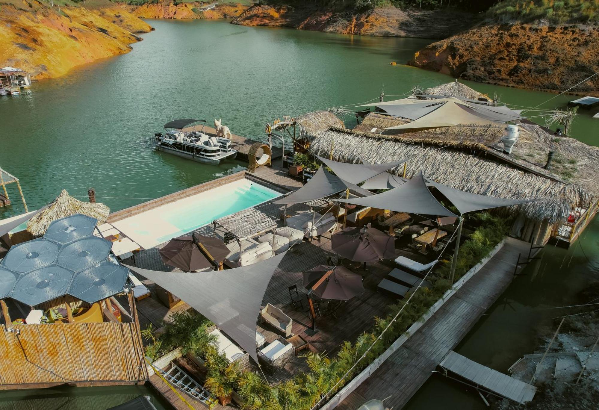 Atma Villas Guatapé Eksteriør billede